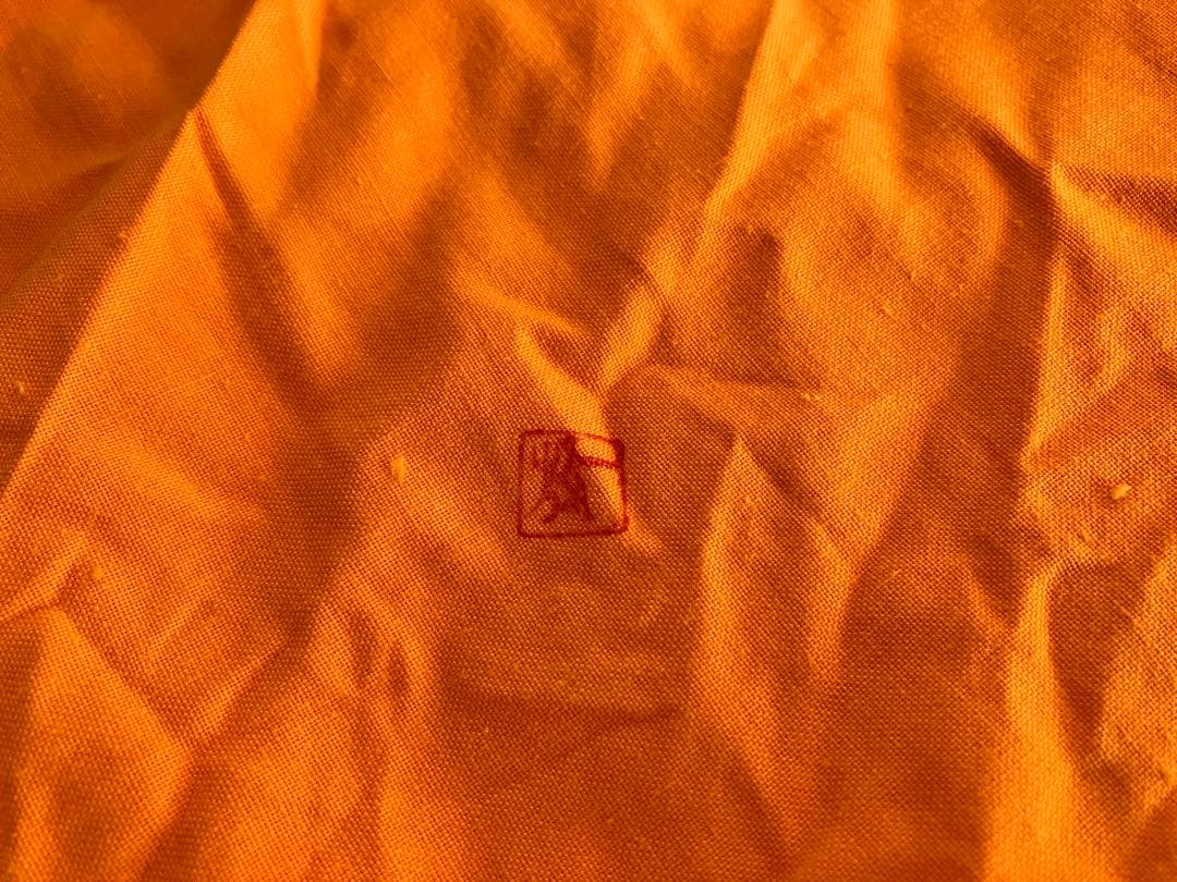 九谷焼　花瓶　花器　花入　一輪挿し　淡青釉裏銀彩　中田一於　氏作