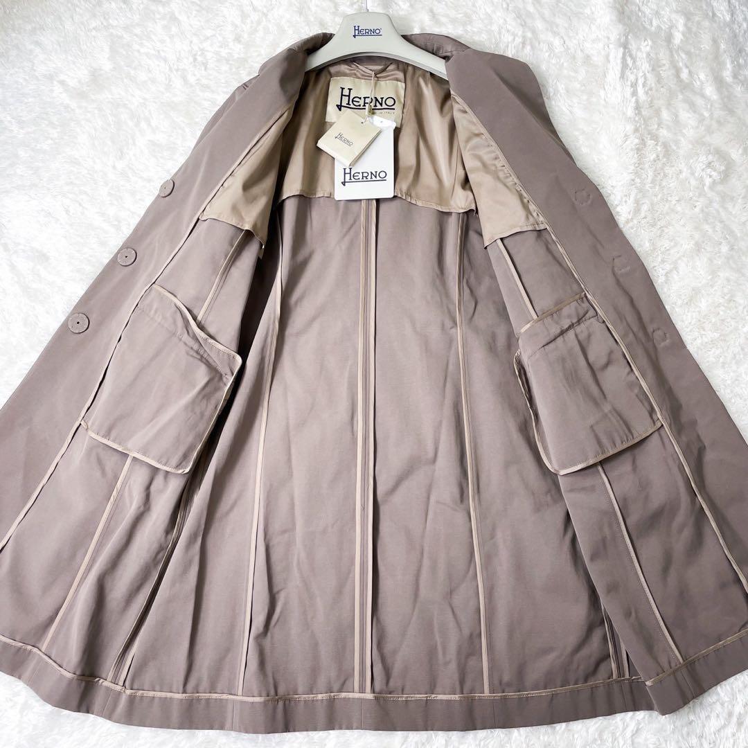 【新品タグ付き✨】ヘルノ　チェスターコート　ライトブラウン　ハンガー付き　46