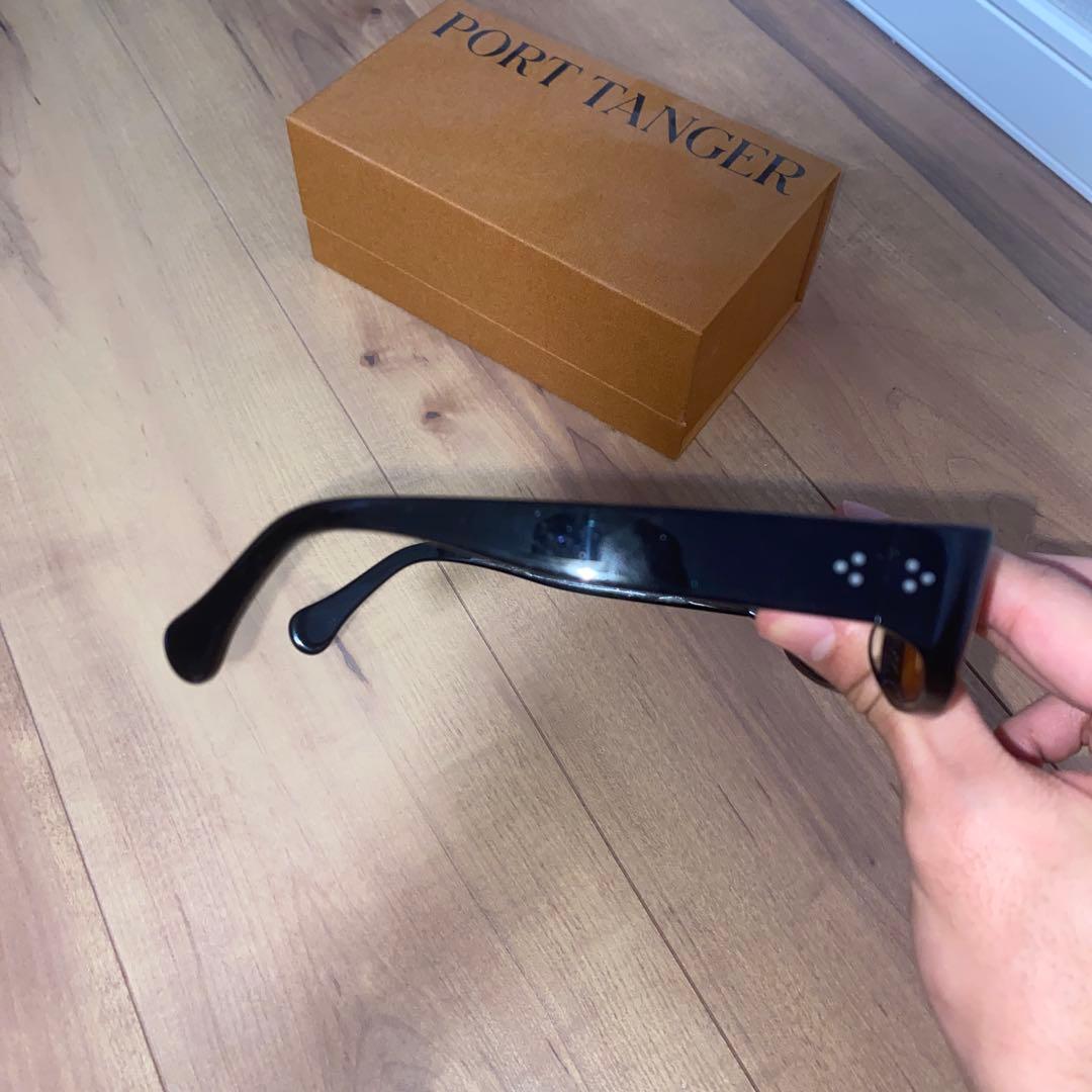 PORT TANGER ポートタンジェ leila サングラスKEIJU着用