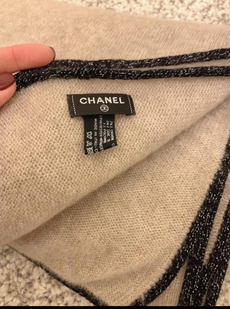 CHANELカシミヤ大判ストール　マフラー