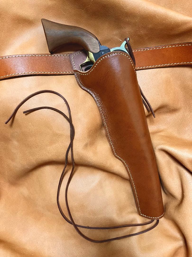 コルトM1847ウォーカー用右利きレザーホルスター No.820