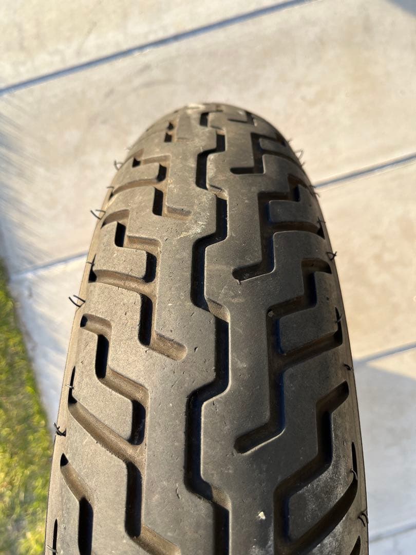 ①ハーレー FLSTCフロントタイヤホイール　ヘリテイジソフテイルクラシック