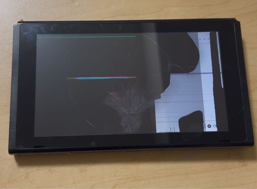 液晶割れ　XKJ Nintendo Switch 本体　初期化済み