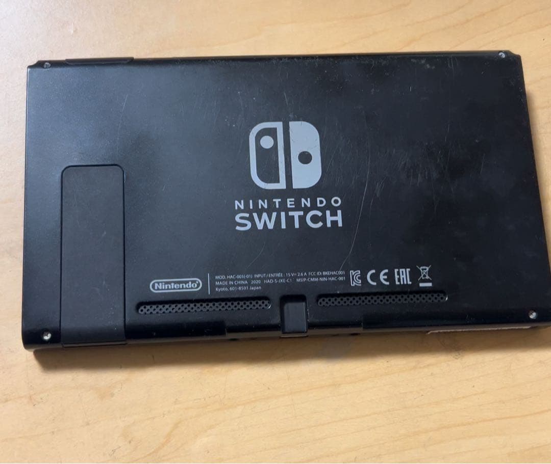 液晶割れ　XKJ Nintendo Switch 本体　初期化済み