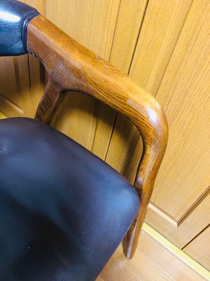 池田木工　本革　木製フレーム アームチェア 黒　①