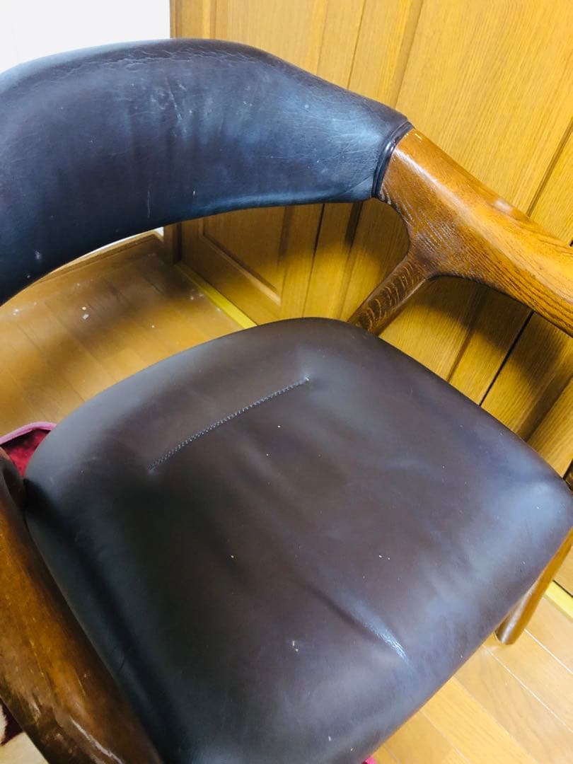 池田木工　本革　木製フレーム アームチェア 黒　①