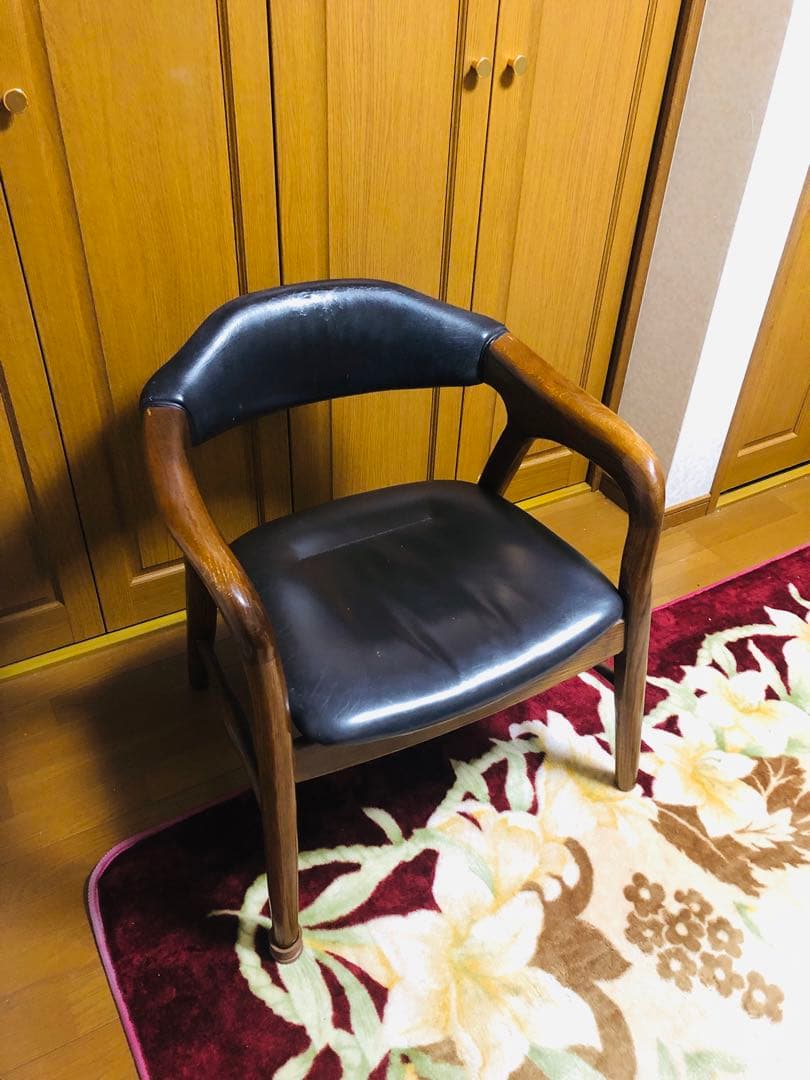 池田木工　本革　木製フレーム アームチェア 黒　①