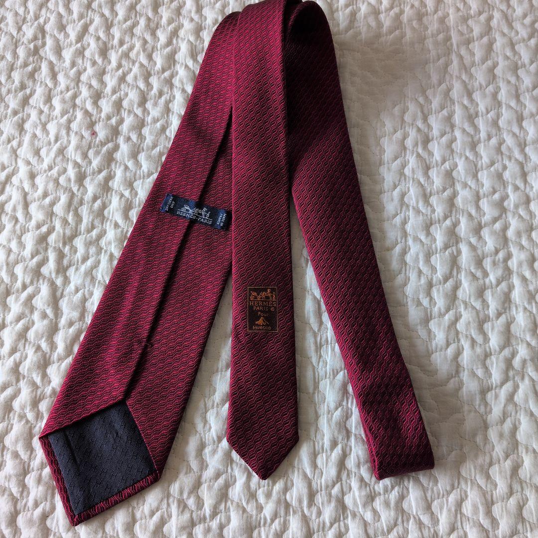 ★美品★HERMES　エルメス　ネクタイ　レッド　波模様　ビジネス　シルク