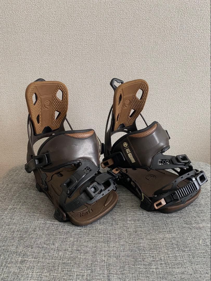 Flow NX2 Redwood Fusion スノボビンディング（限定モデル）