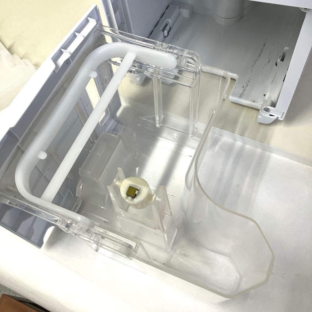 パナソニック 衣類乾燥除湿F-YHVX200-W ホワイト2022年製〈中古品〉