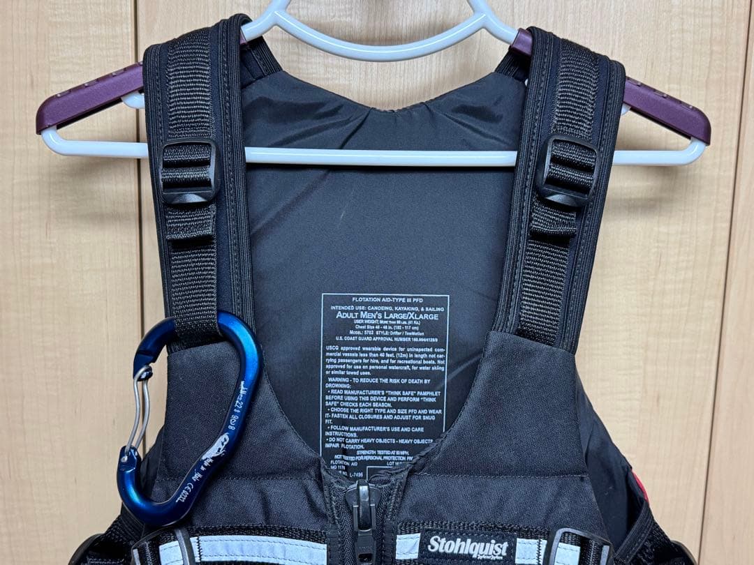 Stohlquist 未使用品 PFDライフジャケット 大人用ラージ