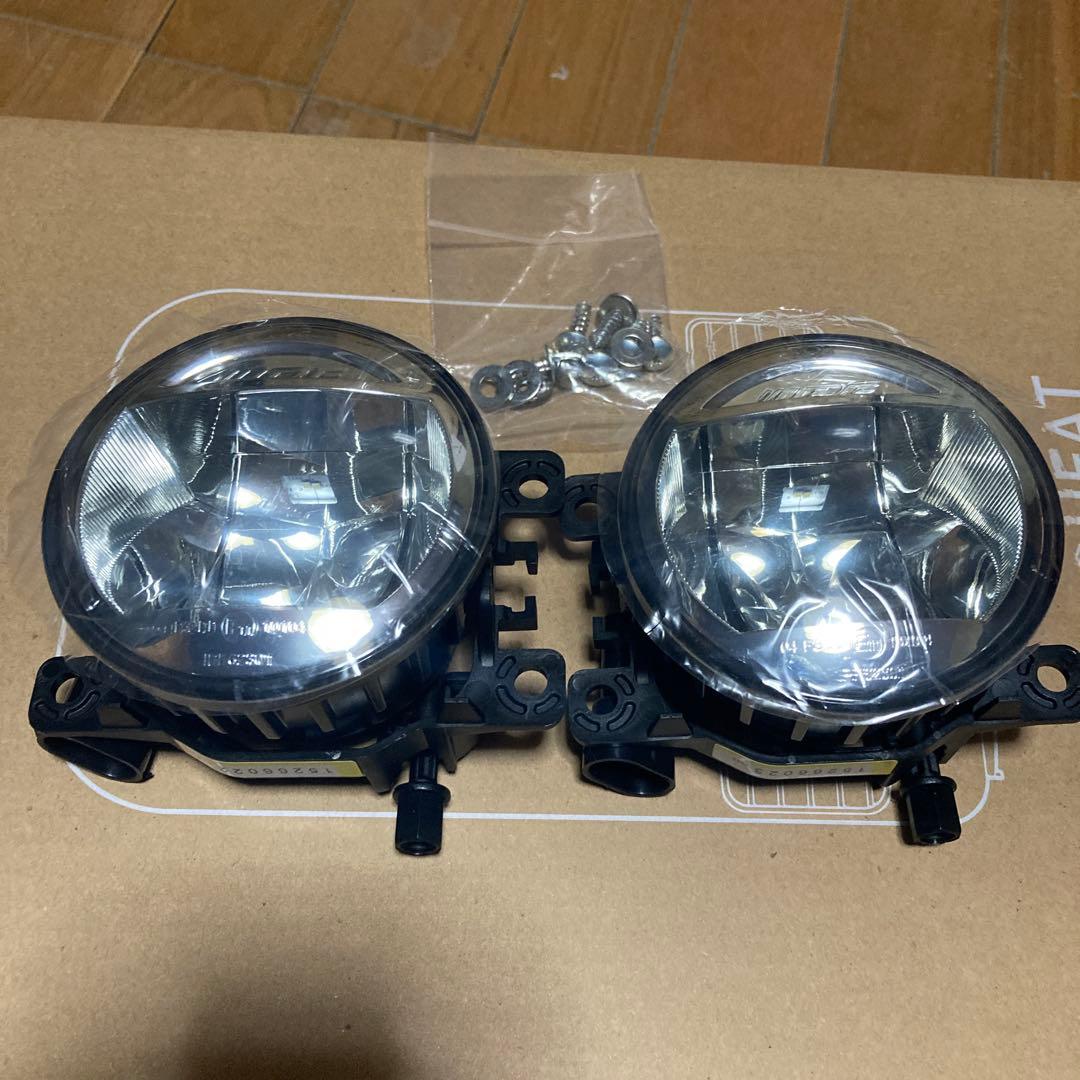 スズキ現行DA17WオプションLEDフォグランプセット