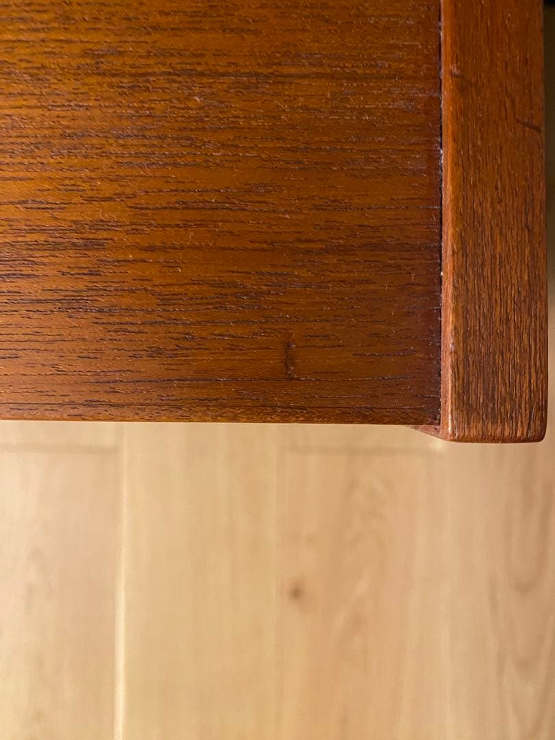 北欧ヴィンテージ家具 木製キャビネット チーク材 スウェーデン