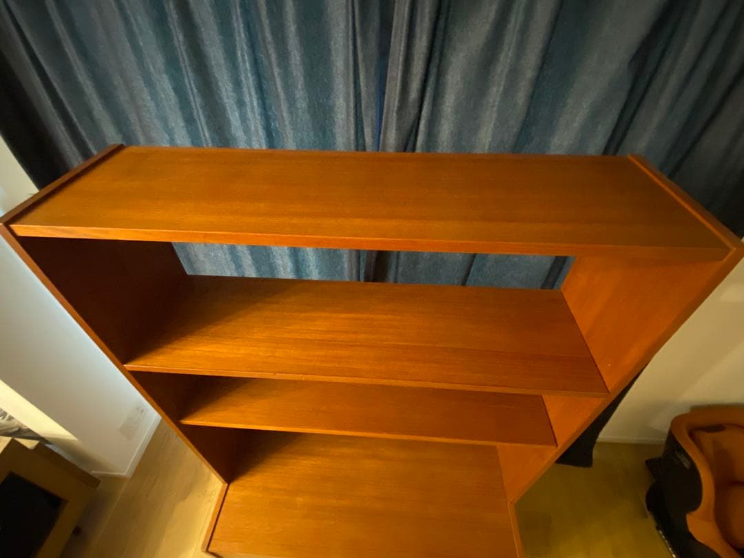 北欧ヴィンテージ家具 木製キャビネット チーク材 スウェーデン