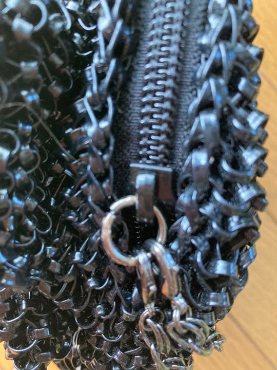 アンテプリマ　キティ　クラッチバッグ