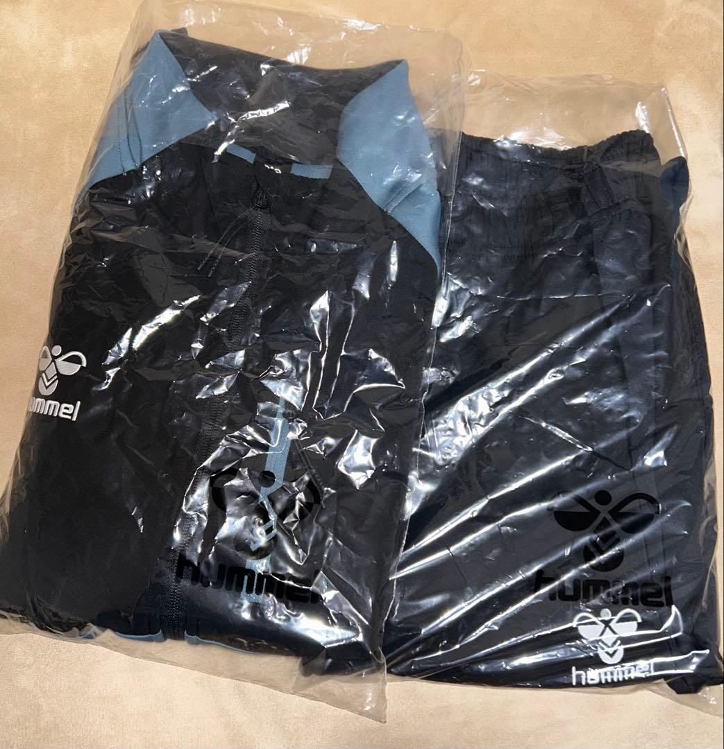 hummel ニット×ウーブン ハイブリッドジャージ 上下セット