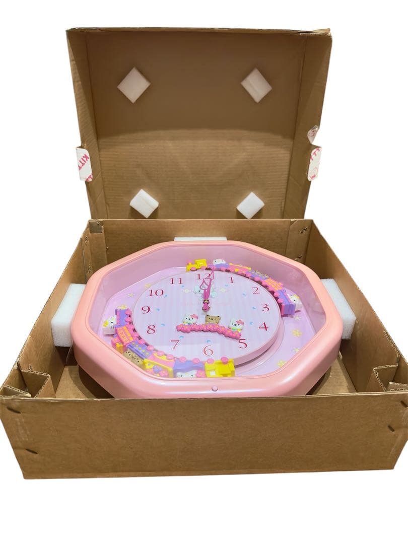 極美品 激レア 希少 サンリオ ハローキティ CITIZEN リズム時計