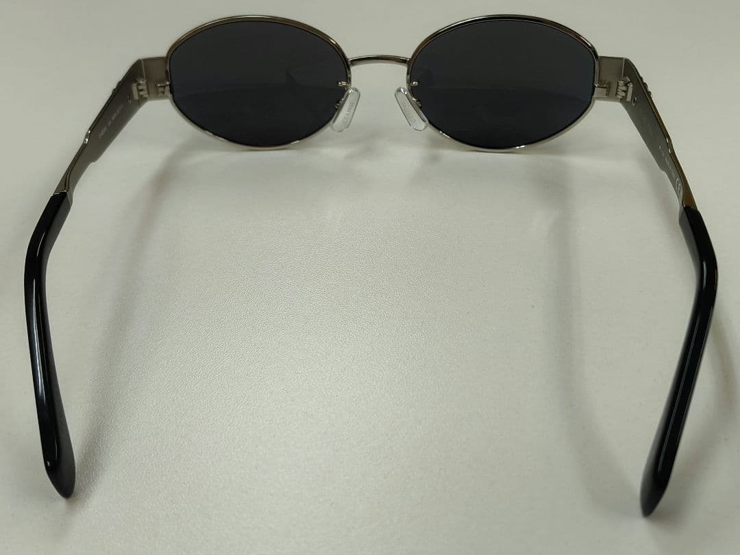 CELINE PARIS メタルフレーム グレーオーバルサングラス