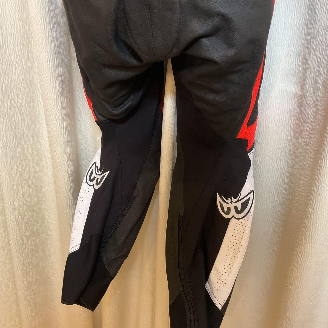 【未使用】BERIK ベリック レーシングスーツ 52サイズ Bk.Wh.Re.