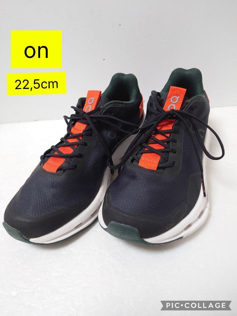 [超美品]onオンレディーススニーカー　22,5cm