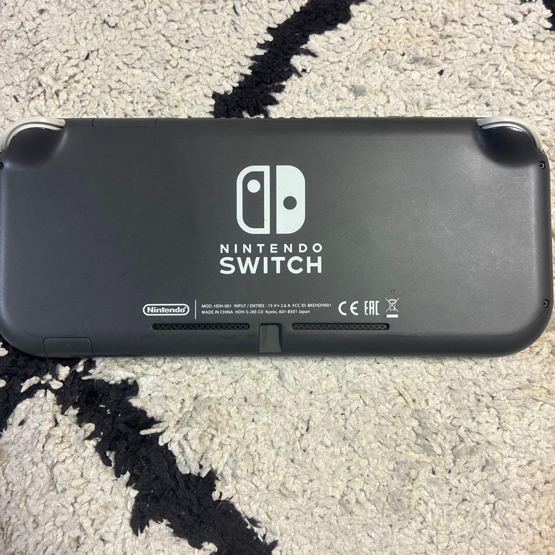 【メルカリ便】Nintendo Switch Lite 本体のみ