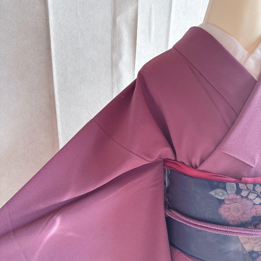 色無地　フルセット　着物　正絹　一つ紋　辻ヶ花の帯　赤紫　N5