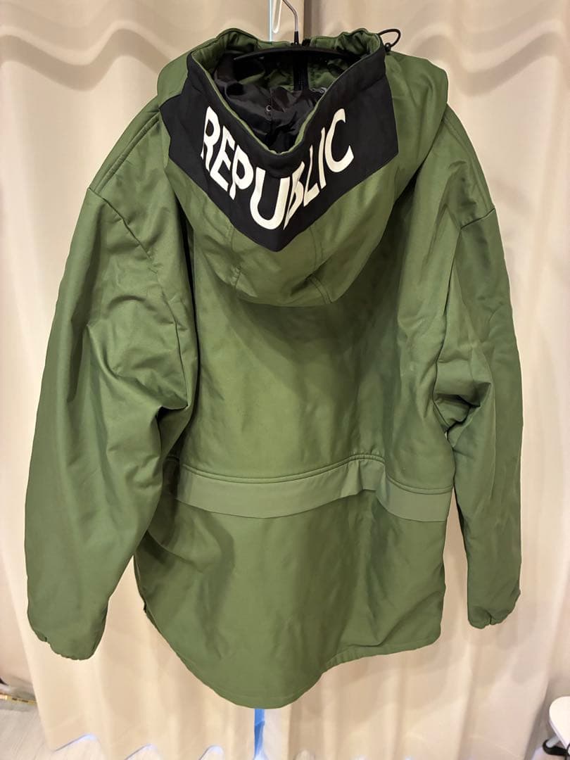 REPUBLIC スノーウェア上下 XL 送料込み