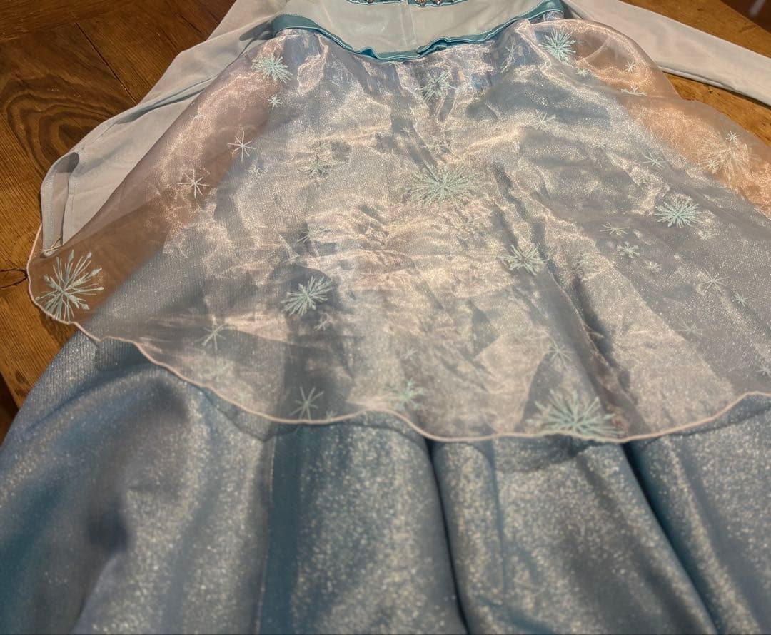 ビビディ・バビディ・ブティック　ドレス　エルサ 120㎝　ボレロ付き