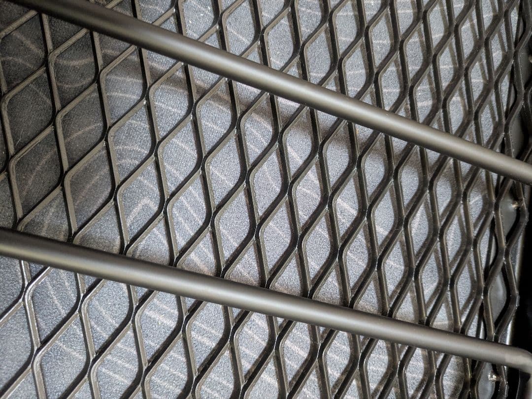 サンゾー工務店　アイアンテーブル、アイアンスキン