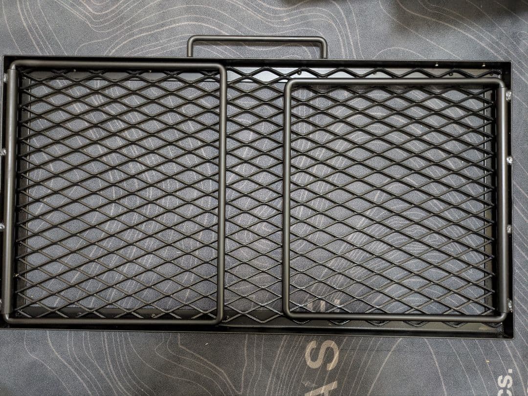 サンゾー工務店　アイアンテーブル、アイアンスキン