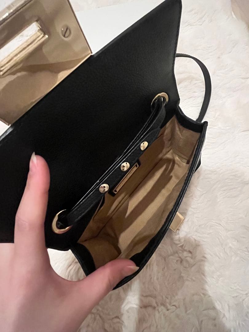 JIMMY CHOO ジミーチュウ ブラックショルダーバッグ