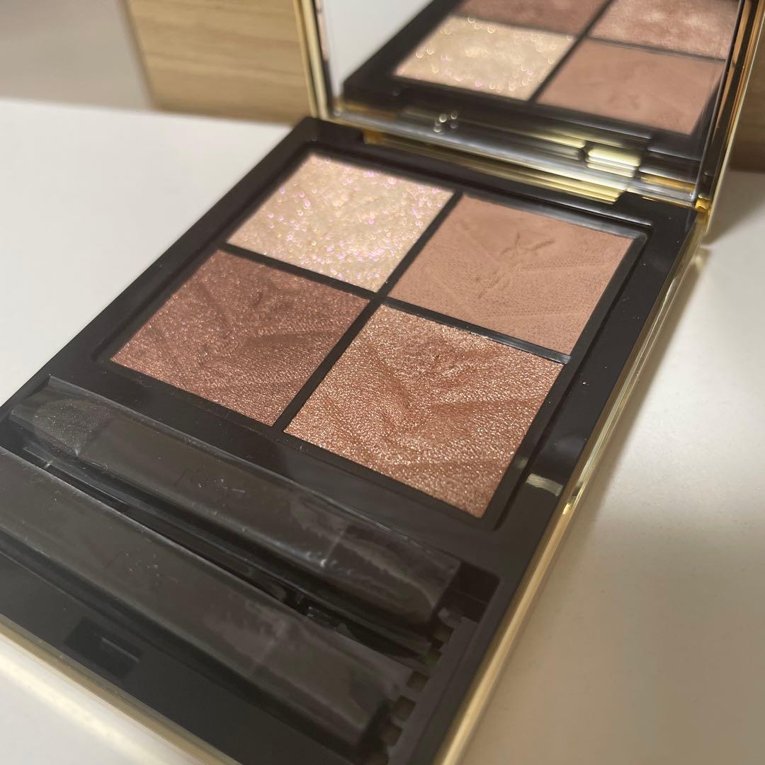 イヴ・サンローラン アイシャドウ No.025 ゴールデンラスト