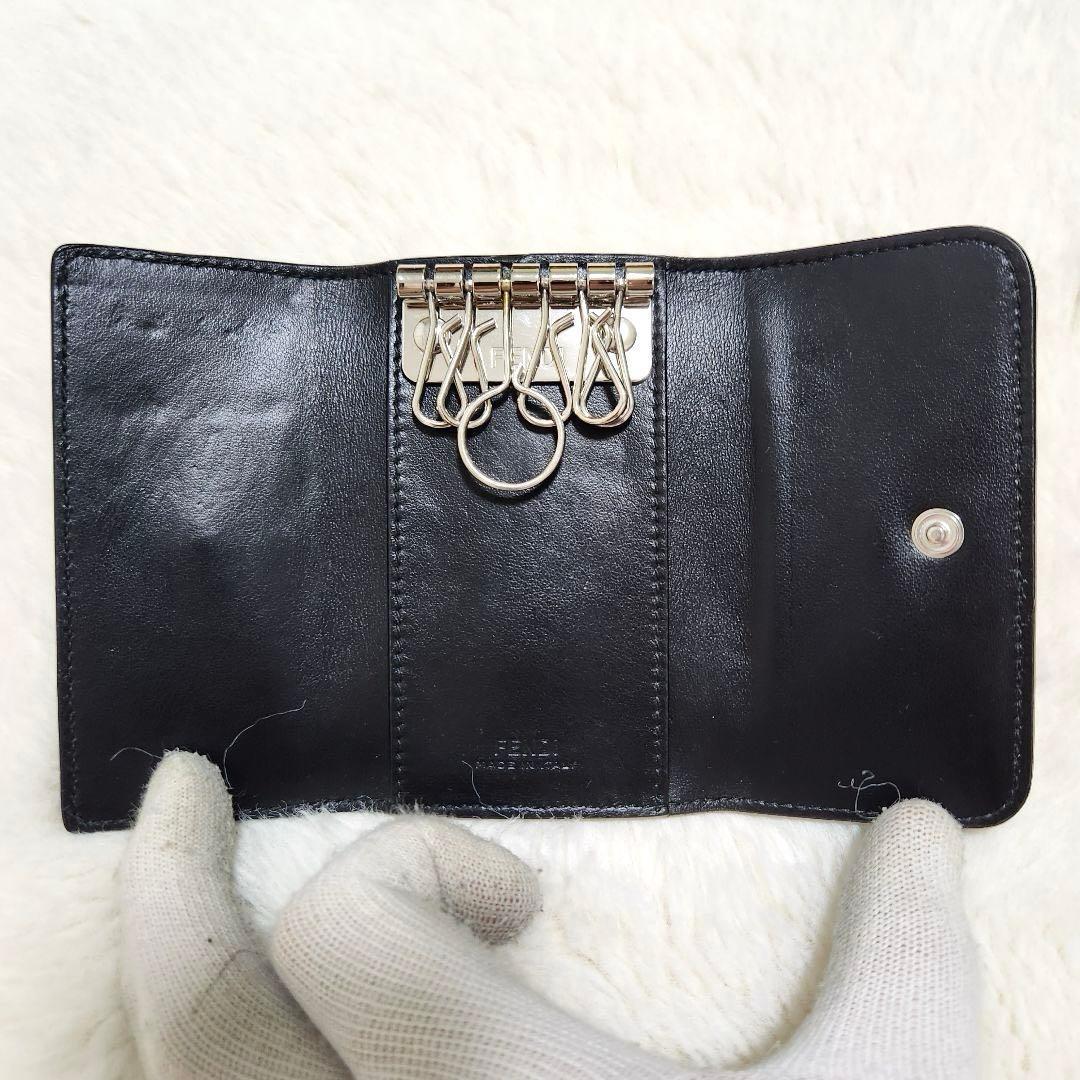 ✨極美品　付属品完備✨フェンディ　キーケース　6連　バイカラー　人気デザイン