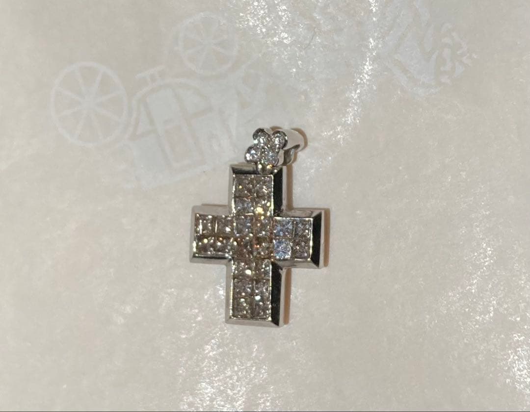 猫ちん18kWGダイヤモンドペンダントヘッド