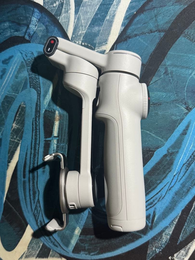 Insta360 Flow 2 Pro ジンバル