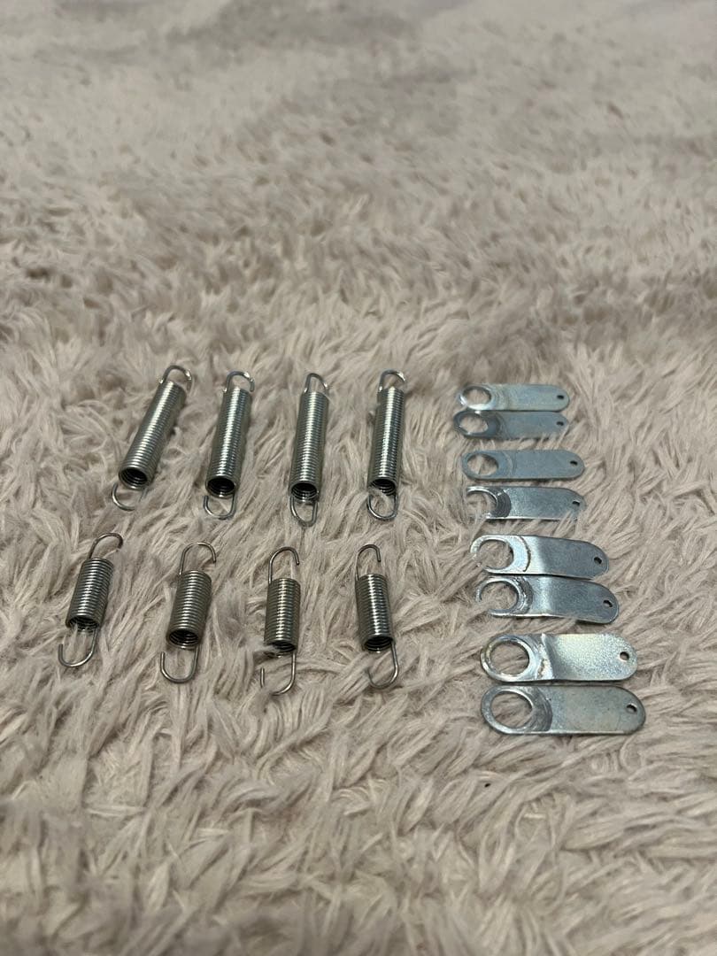 CROWN 220系クラウン　ブレーキキャリパーカバー