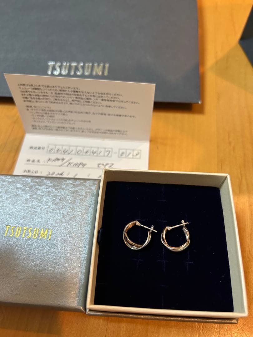 ツツミ　10K フープピアス　K10ホワイトゴールドピンクゴールドピアス