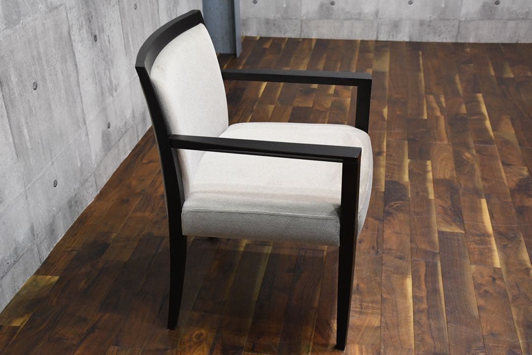CBC12 Prompt contract furniture アームチェア