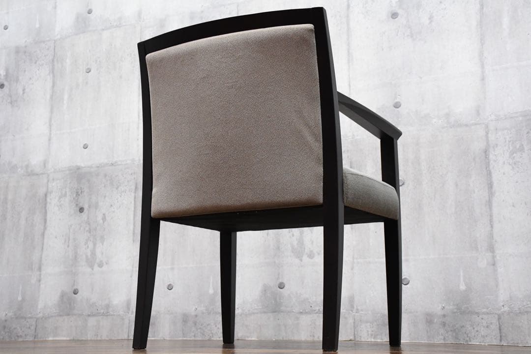 CBC12 Prompt contract furniture アームチェア