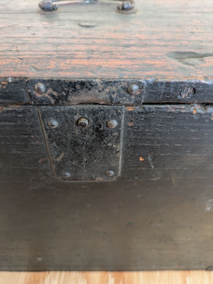 木製文箱 引き出し3個 黒と赤柄