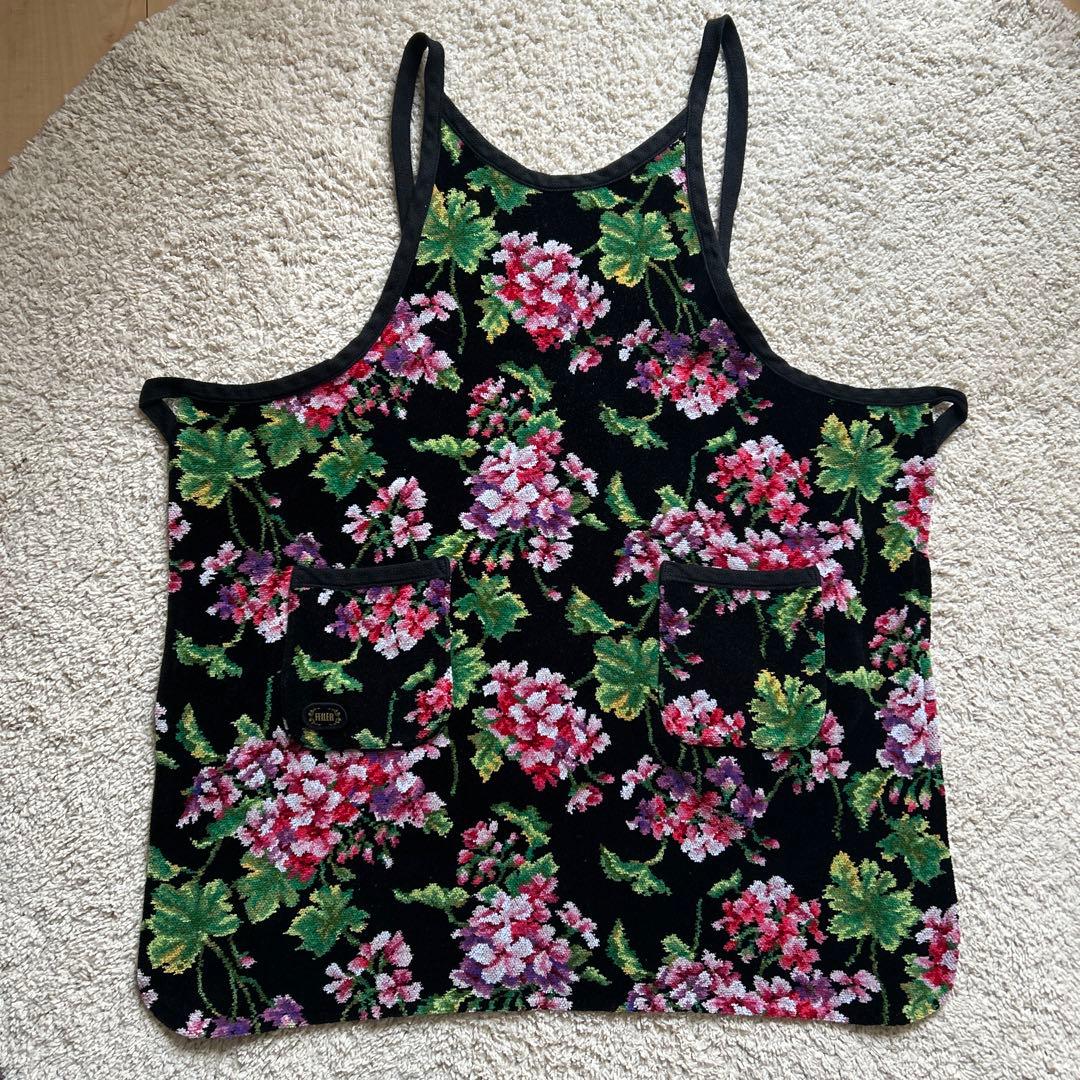 FEILER 花柄エプロン 黒