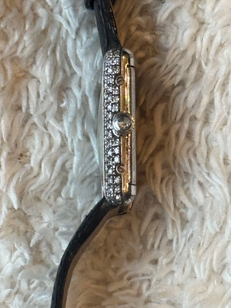 Cartierカルティエタンク 手巻きアフターダイヤ黒文字盤 レディース