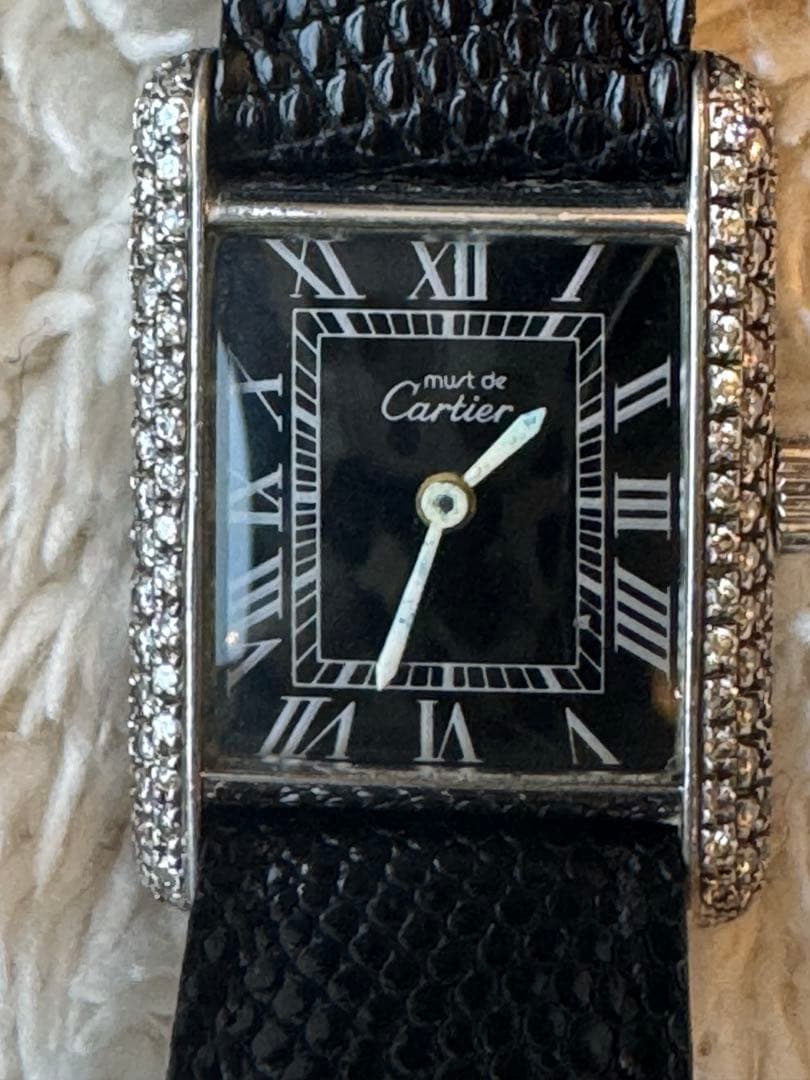 Cartierカルティエタンク 手巻きアフターダイヤ黒文字盤 レディース