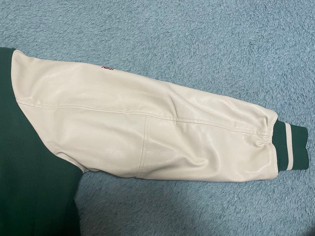 ×StrangerThings ベースボールジャケット スタジャン XL