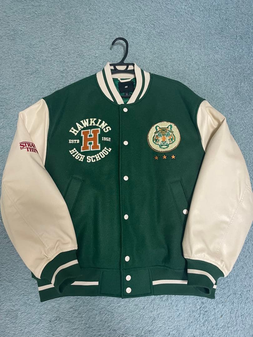 ×StrangerThings ベースボールジャケット スタジャン XL