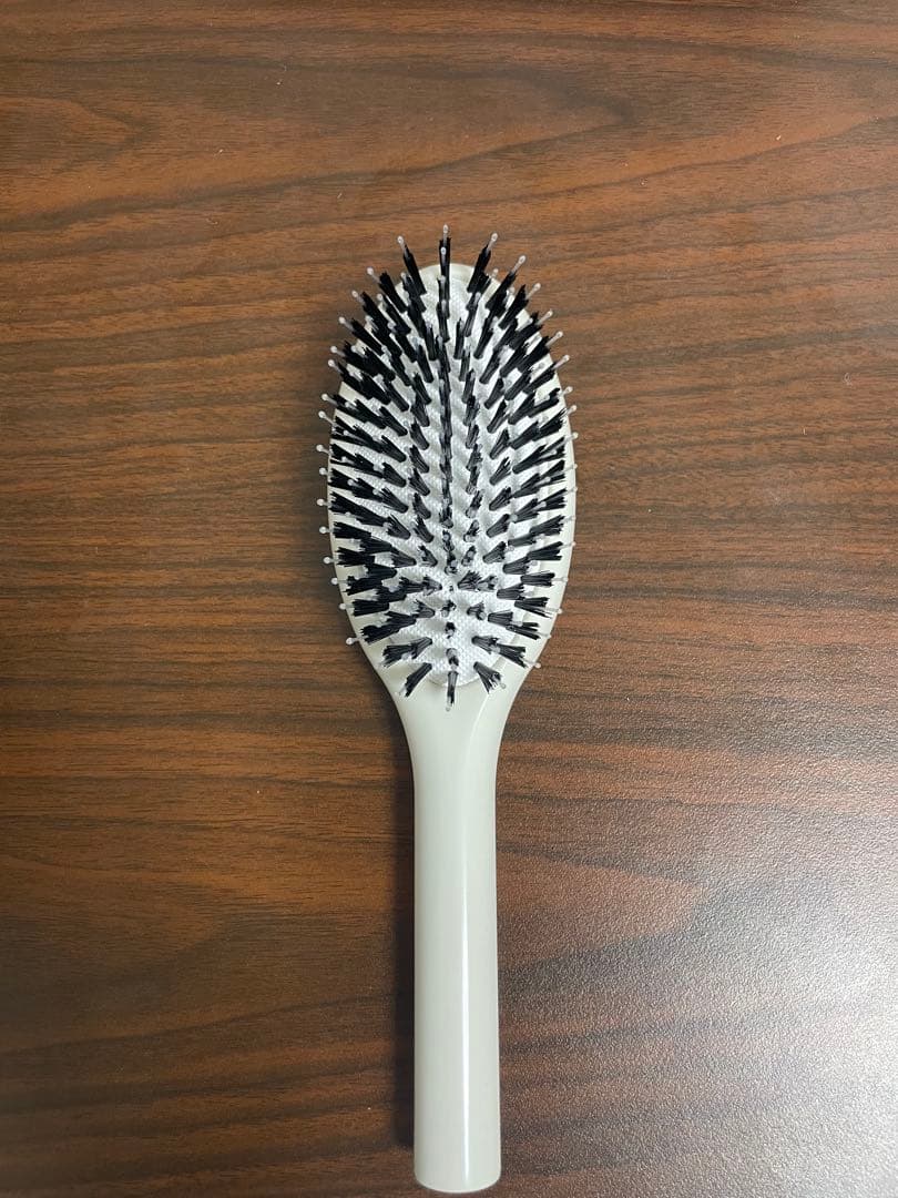 Dior ヘアミスト 40ml & ヘアブラシ セット(未使用新品)