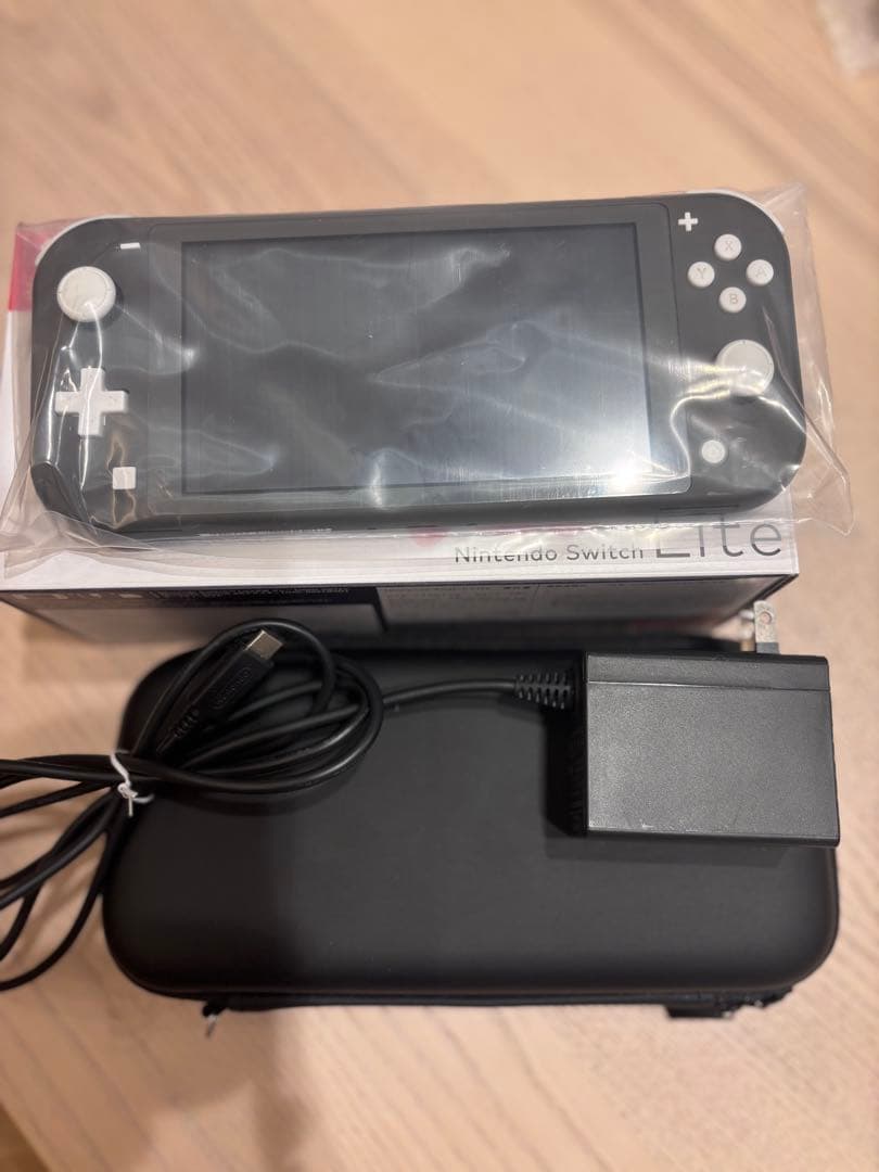 らいあん Nintendo Switch Lite グレー
