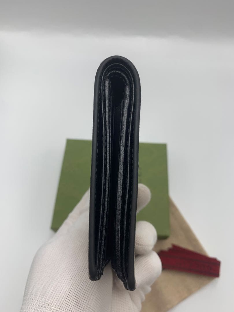 グッチGUCCI GGスプリーム キングスネーク 二つ折り 財布 蛇 P55