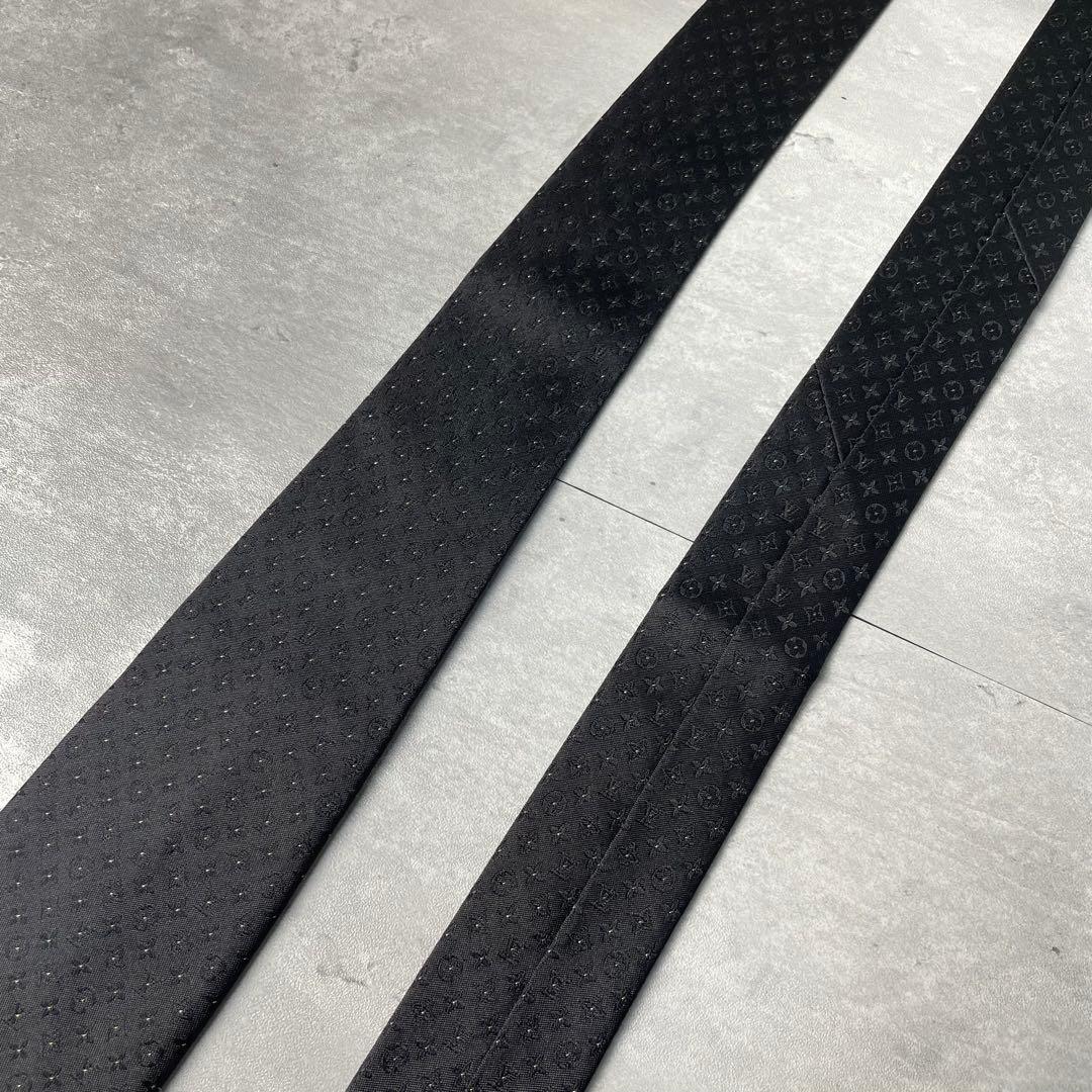 極美品 LOUIS VUITTON モノグラム 24K ピンドット ネクタイ 黒