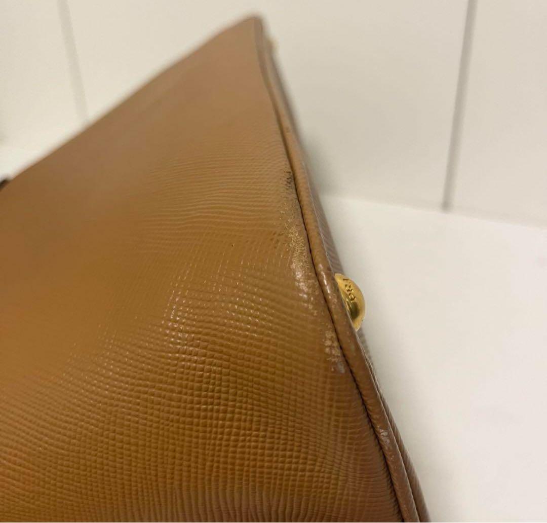 PRADA バッグ キャラメル